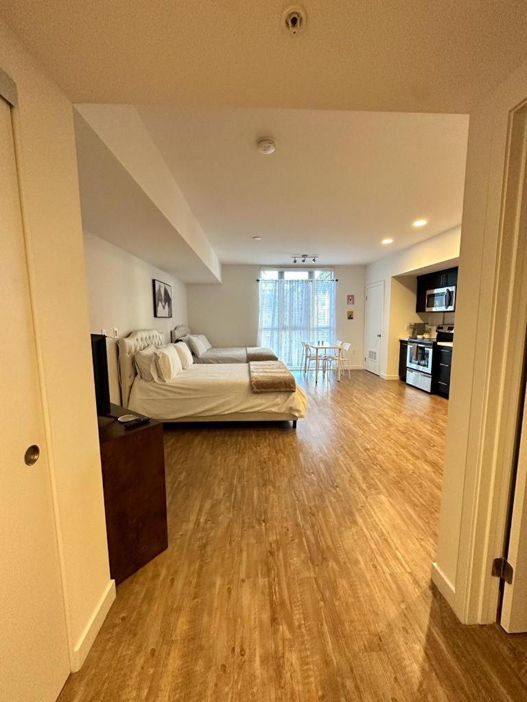 Studios Universal 10 Min Drive Free Parking And Wifi Los Angeles Buitenkant foto